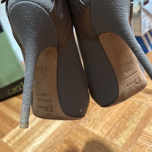 A classy shoe for many beautiful occasion - Picture 4 of 6